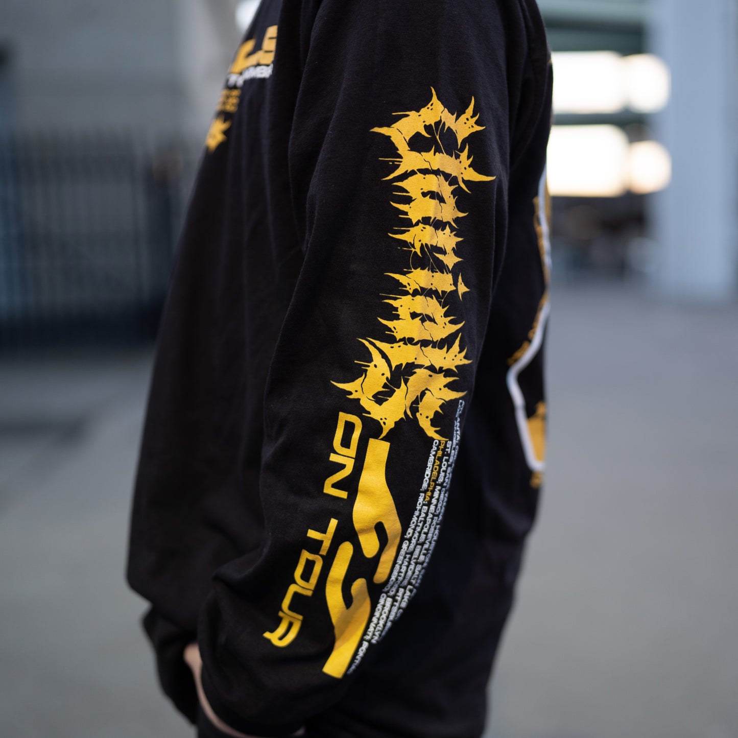 PENTAGON LONGSLEEVE